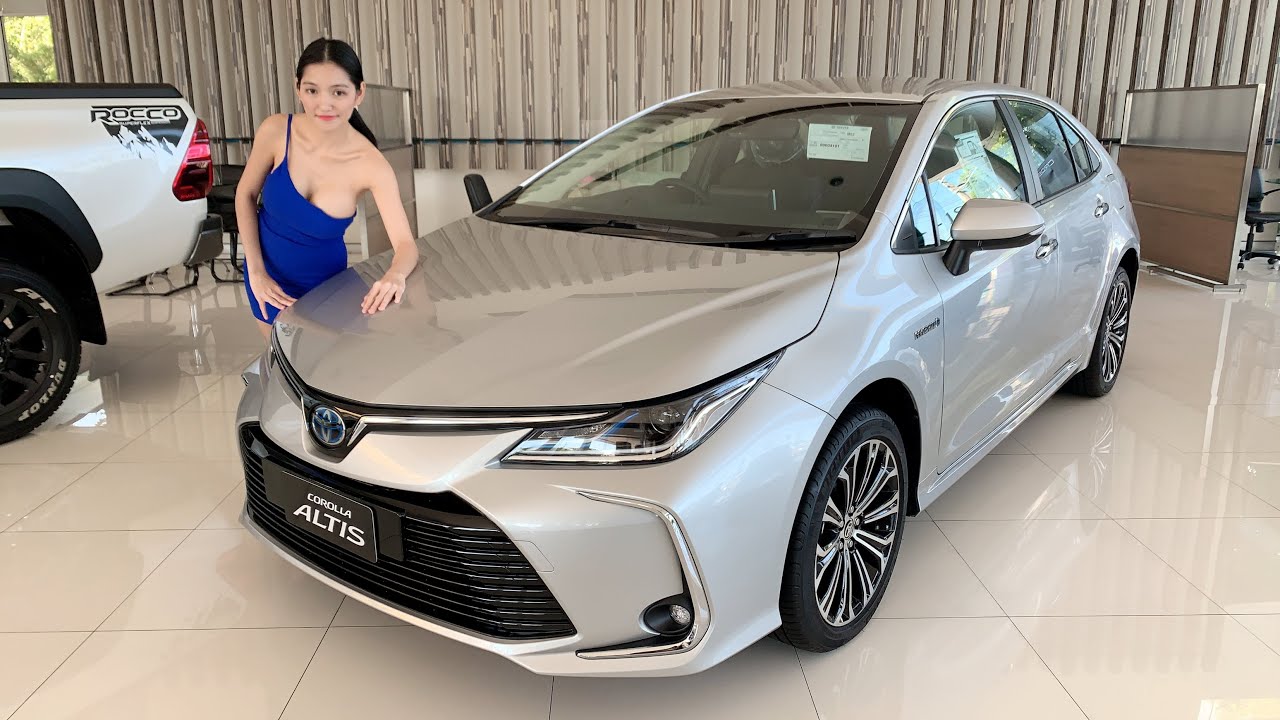TOYOTA Corolla Altis HV High ราคา 1,109,000 บาท
