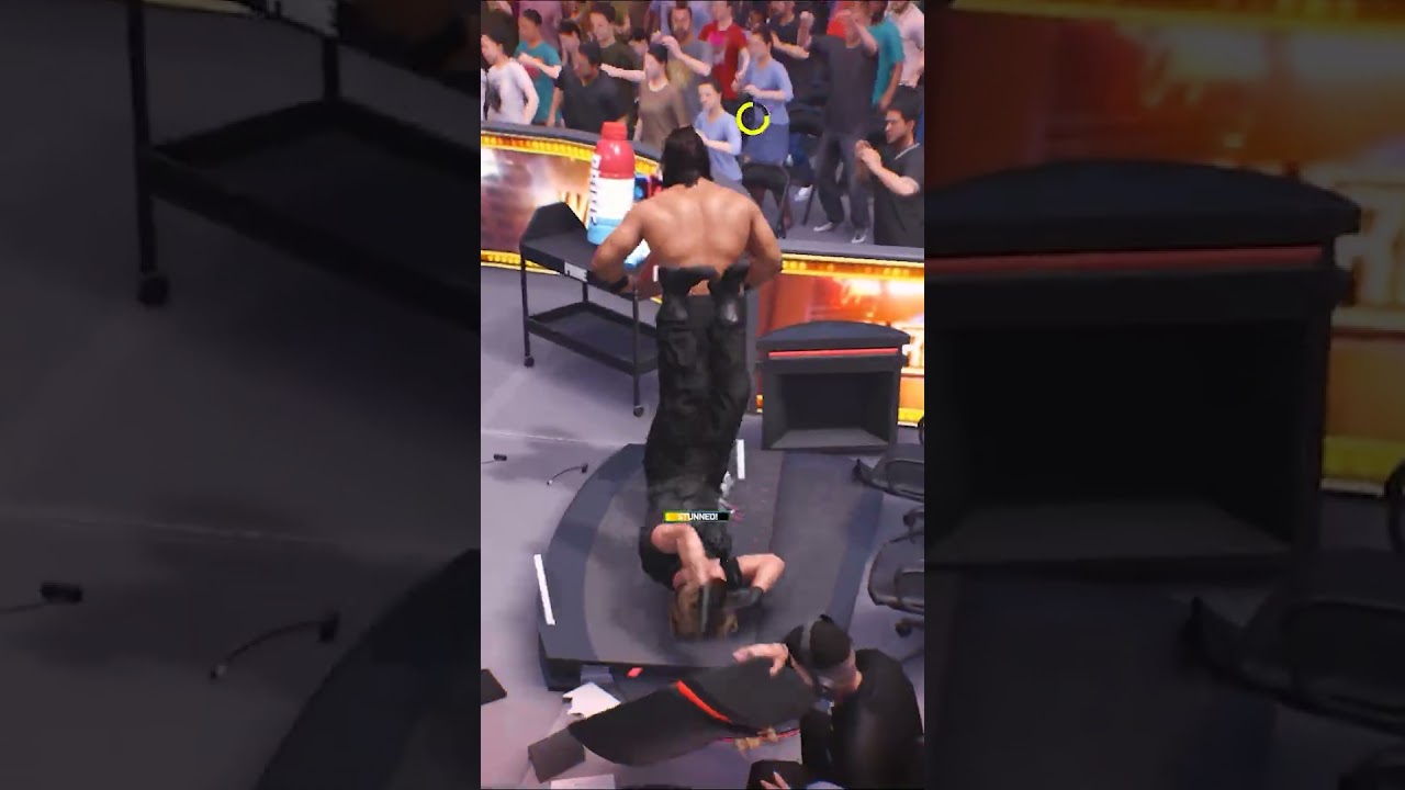 The Great Khali Hits Super Stomp To Seth Rollins From Top OF Ladder  (WTF) 