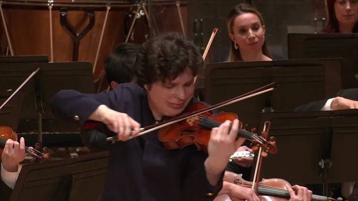 Augustin Hadelich -- Paganini Concerto 1 with Detr...