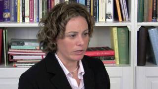 How to Present a Virtual Press Conference, with Amy Shaw