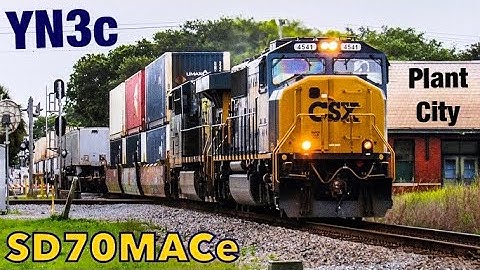 CSX SD70MAC flies through Plant City on I046 w/ Nice Horn!