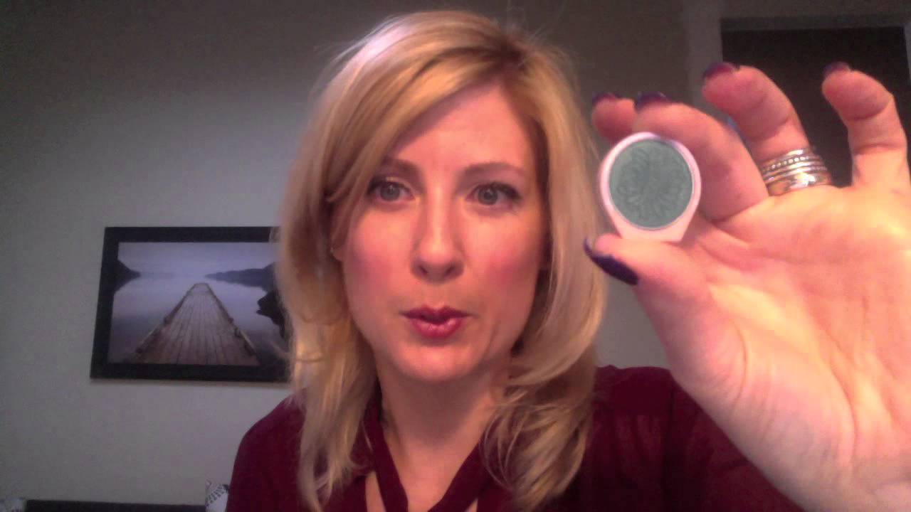 Color me beautiful with Paul and Joe self select eye color in Plumage!