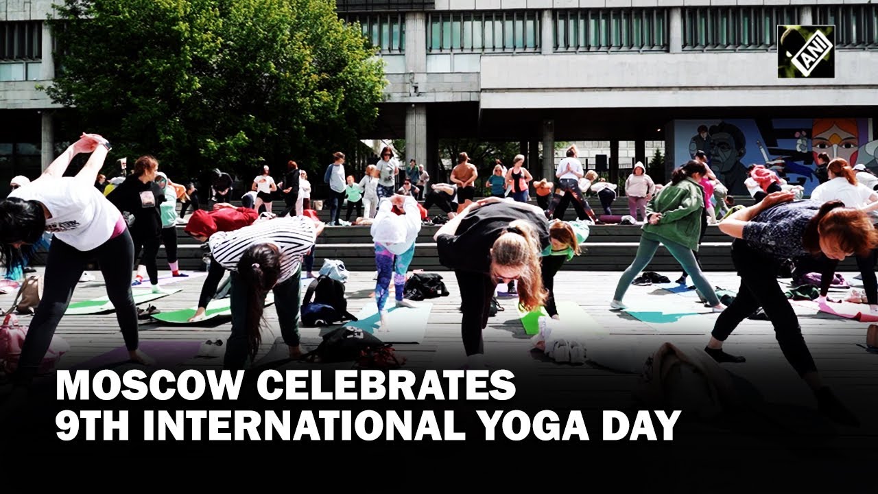 Moscow celebrates 9th International Yoga Day