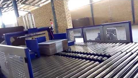 MJZXJ 1 Full Automatic Folder Gluer with Online Strapping Machine 2