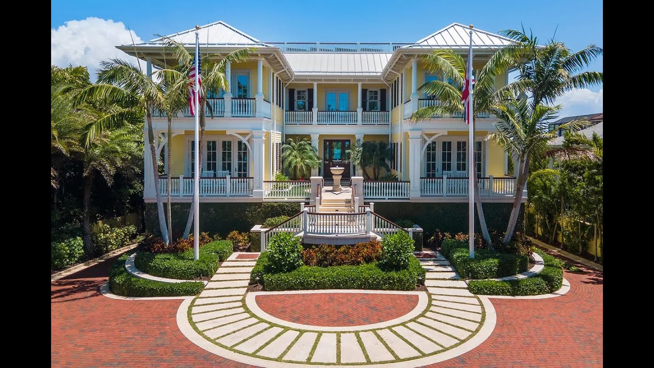 Majestic Serene Estate in Nokomis, Florida | Sotheby’s International Realty