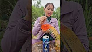 Wow!Survival skills SMART ideas and USEFUL save water in forest #lifehacks #forest #outdoors#camping