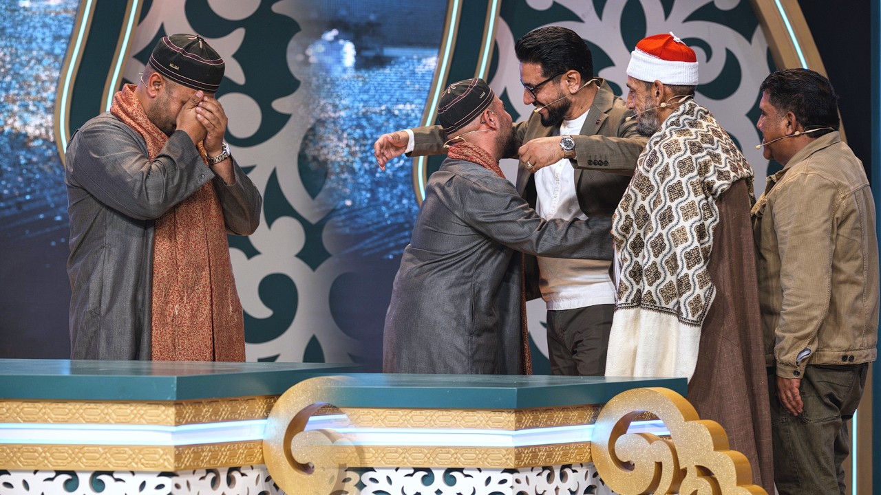 هجموا عليه بعدما انتهي من تقليد أكثر من 8 مدارس قرآنية بدون توقف | ابن العراق علي ماهر يتجلي بابداع