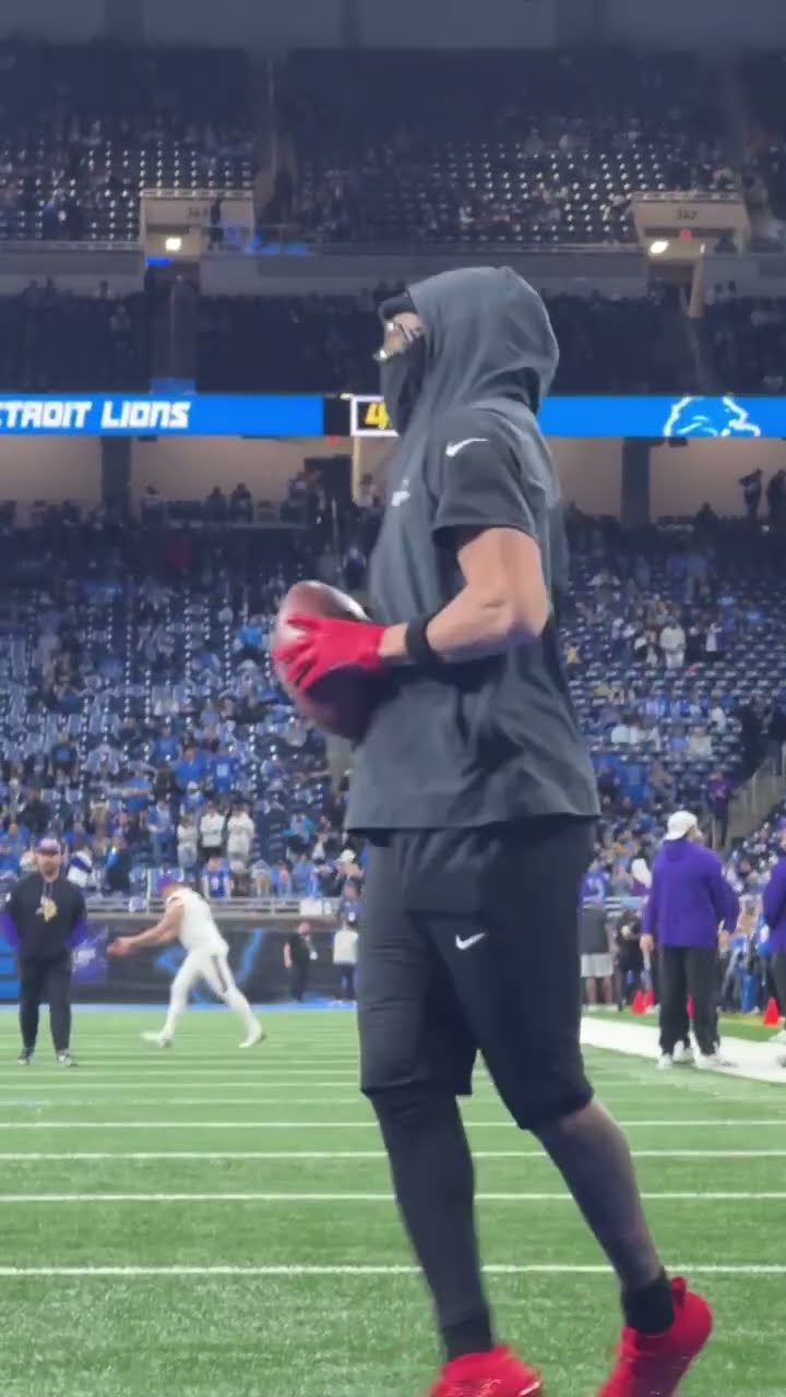 Justin Jefferson Warming Up for Primetime in Detroit ?