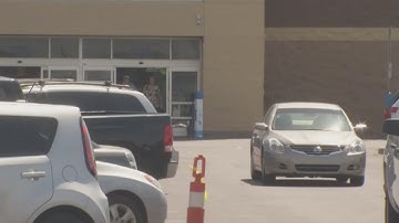 VIDEO: Walmart only offering self-checkout in one store