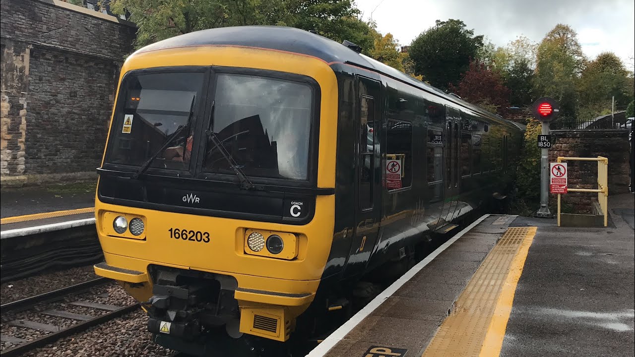 Class 166203 arriving into Clifton Down - YouTube