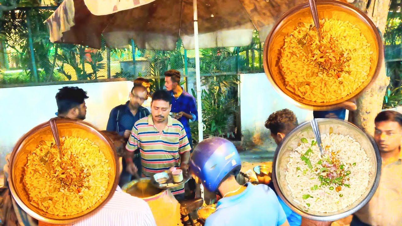 Very Humble Person Selling Mutton Ghugni Muri At Ruby Price 20 Only very-humble-person-selling-mutton-ghugni-muri-at-ruby-price-20-only