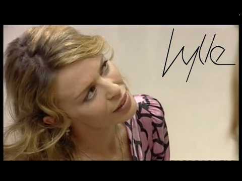 Video Kylie Minogue 2005 Breast Cancer Battle (News Reports)