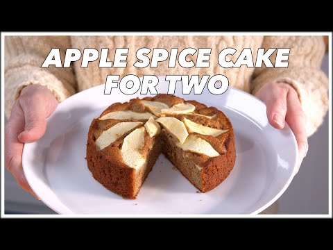 Apple Spice Cake For Two - Glen And Friends Cooking