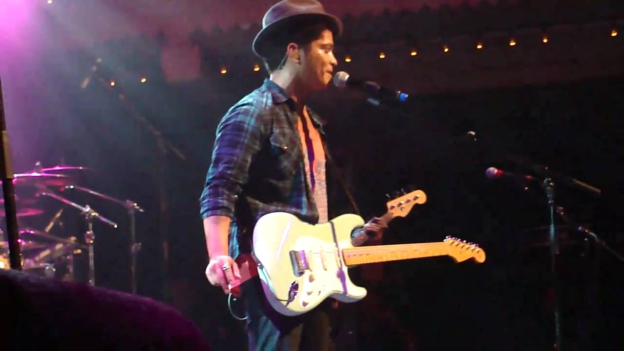 Bruno Mars @ Paradiso March 6, 2011 - Amsterdam | 6 times!