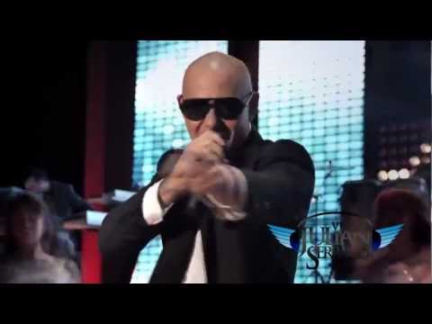 Pitbull - Sube Las Manos Pa Arriba ( Un Official / Un Oficial / Live / En Vivo )