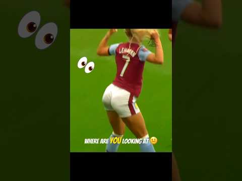 Women Funny Football Moments 😂