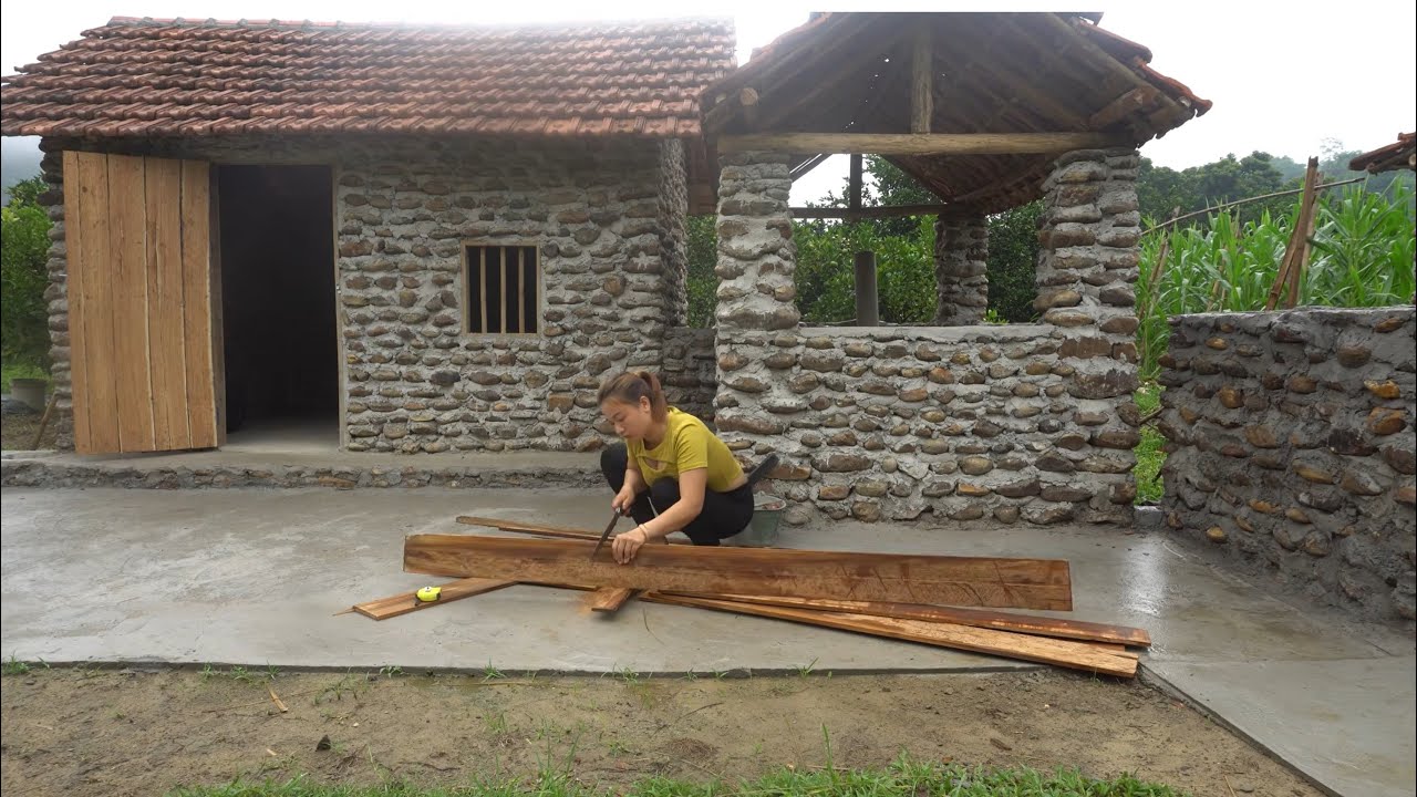 Talented girl transforms a deserted island into the most livable place - Building stone houses