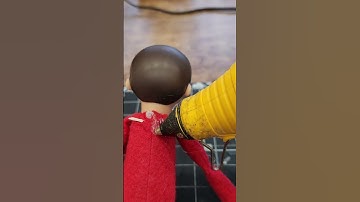 Elf on the Shelf Xmas Makeover #christmas #christmasdecoration #christmaself