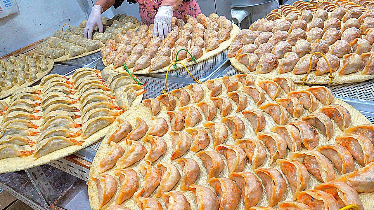Как приготовить лучшие пельмени ручной работы - Korean Street Food