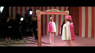 Wacky World - natalie wood the circus is a wacky world