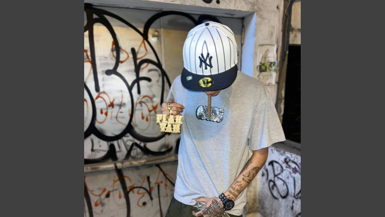 EN LA GRANJA (feat. Melvis & LeanCups)