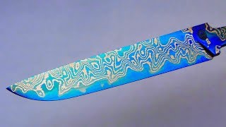 Blue Blade of stainless mesh