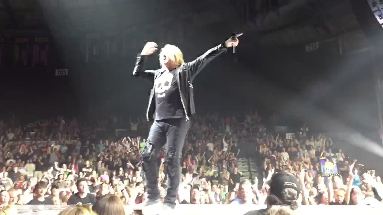 Def Leppard - "Let's Get Rocked" - Brick Breeden Fieldhouse - Bozeman, MT - 5/31/17 - YouTube