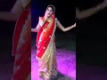 Badali badali lage  aruna chaudhary dance 