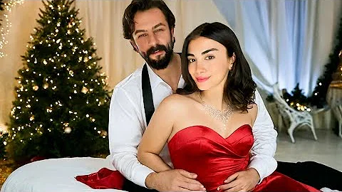 Özge Yağız and Gökberk Demirci Announce Pregnancy at the Airport
