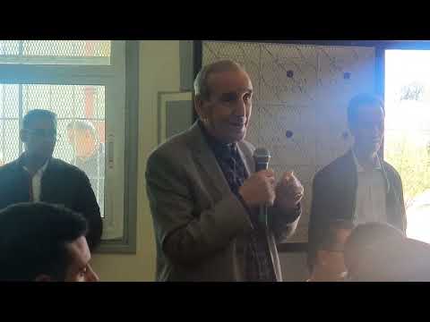 الباحث والكاتب محمد لخواجة قبيلة اكزناية تتشكل أيضا من خمسة أخماس