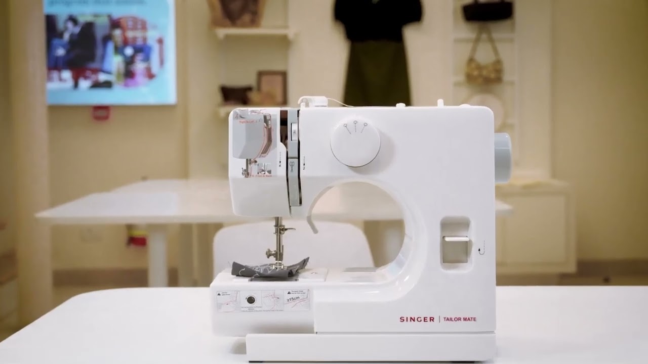 SINGER TAILORMATE, India's first lightweight tabletop electric straight-stitch machine