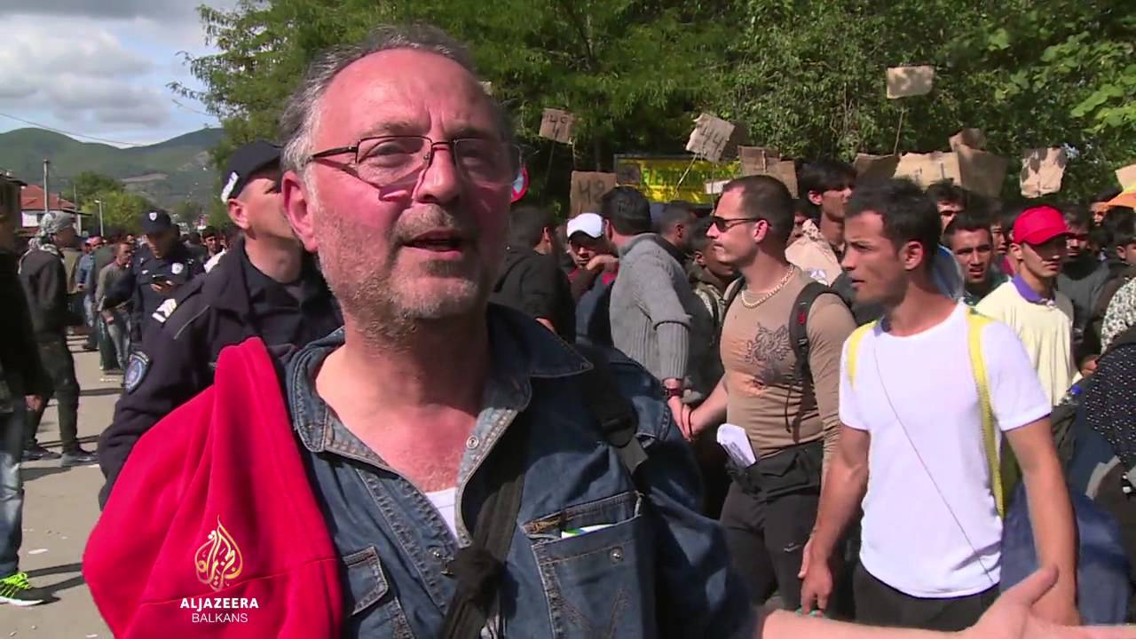 ينتظر ما يقرب من 3000 لاجئ التسجيل في بريشيفو
