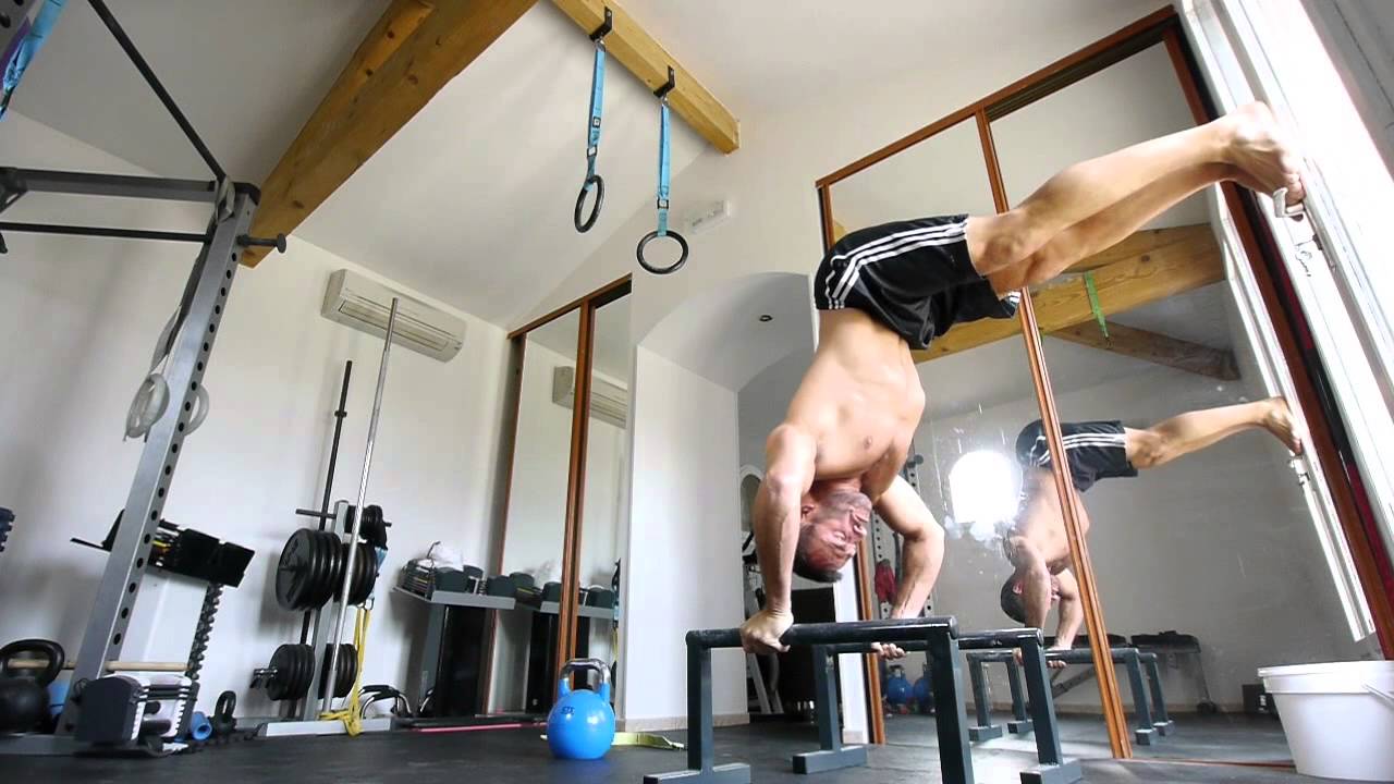 plancheta Circuit force du haut du corps progression équilibré par christophe carrio