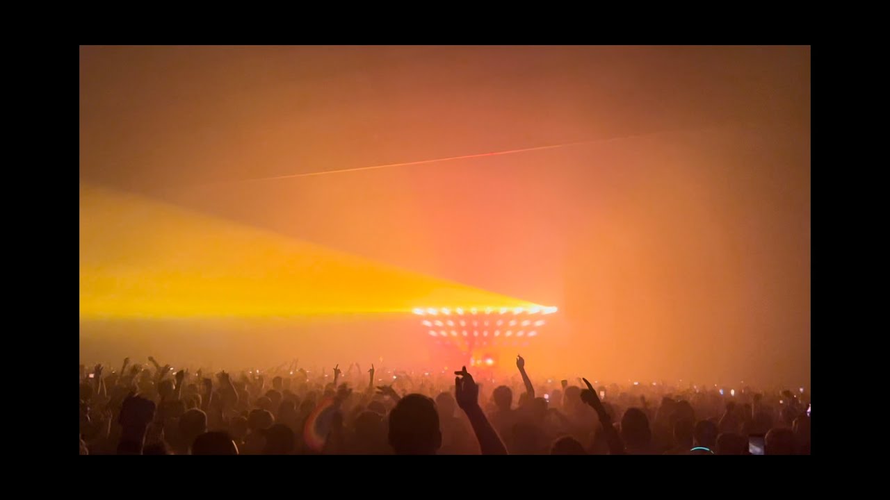 Chemical Brothers live in Sydney (2024)