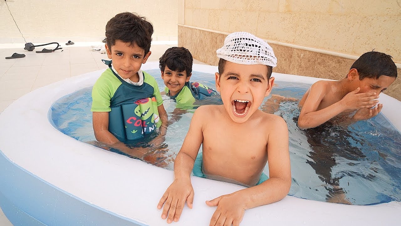 عبودي يسبح مع يويو انس ! اول مره يتصالحون شوفوا ايش صار