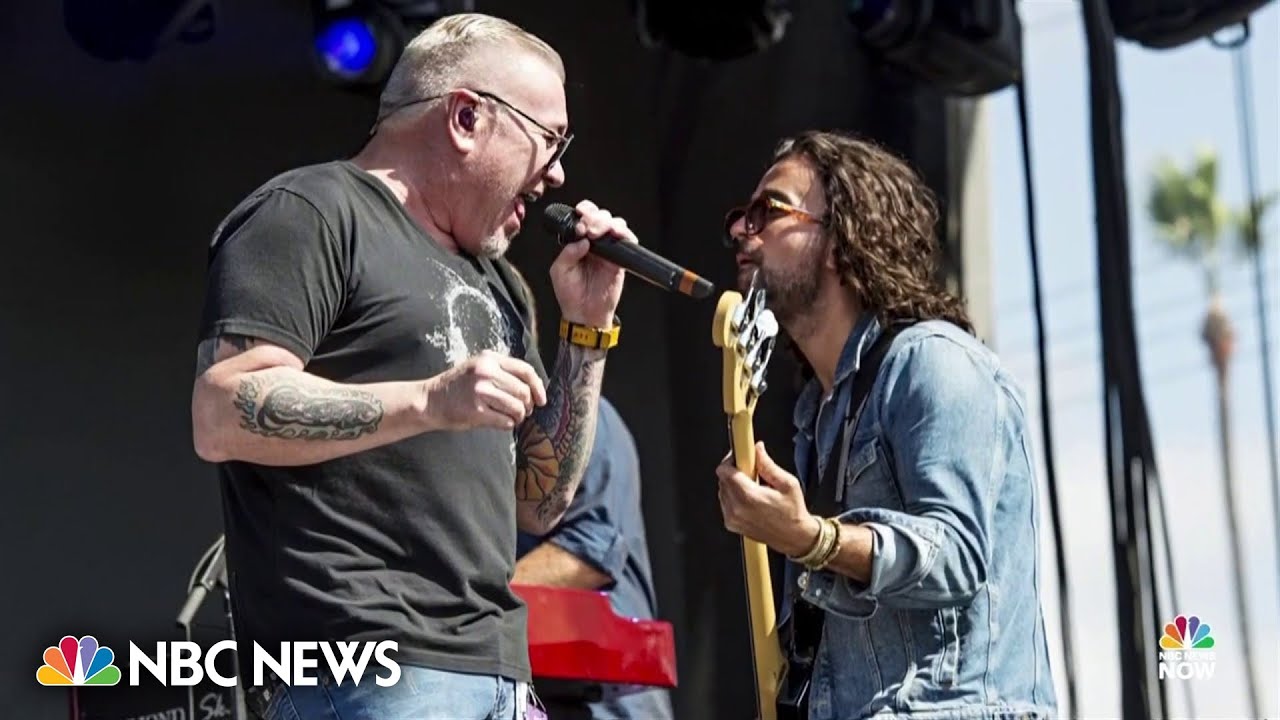 Smash Mouth singer Steve Harwell dead at 56 Smash Mouth singer Steve Harwell dead at 56