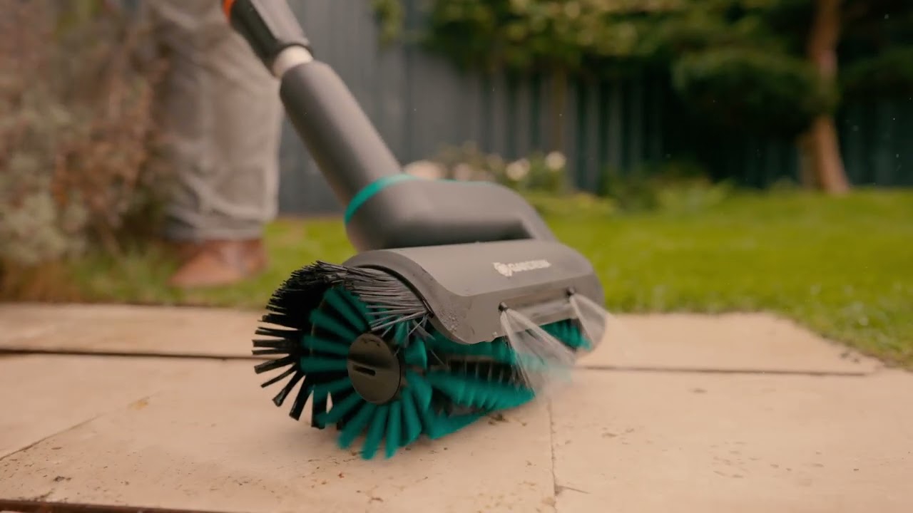 GARDENA Akku-Multi-Reiniger AquaBrush