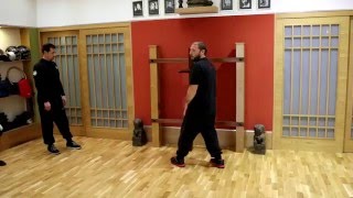 Wing Tsun Wooden Dummy - Muñeco de madera - Wing Chun Sevilla