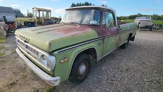 1971 Dodge D200 Sweptline pickup truck (In depth walk around, Part 1)
