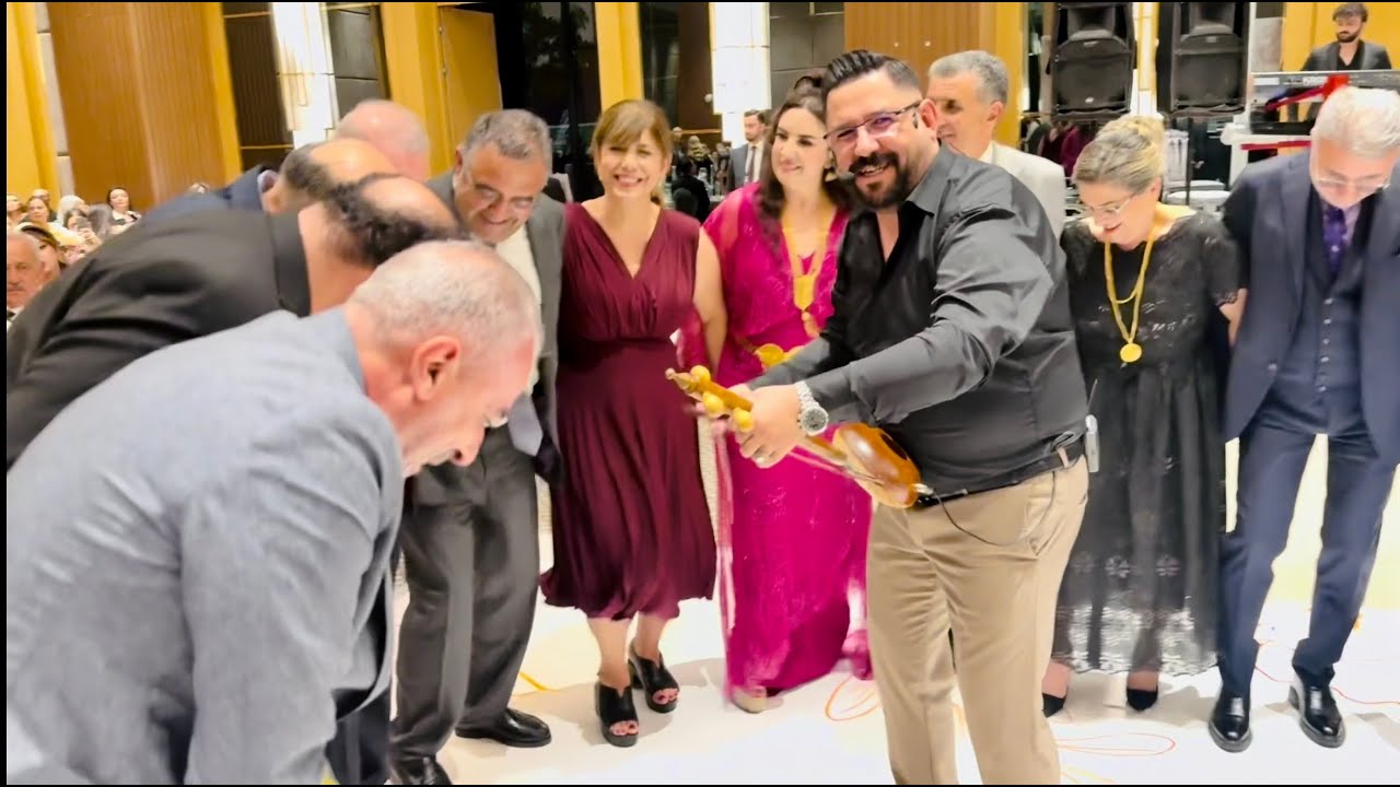 HELİM OMERİ Diyarbakır Milletvekillerinden kemençe eşliğinde  cida halay raks 2025