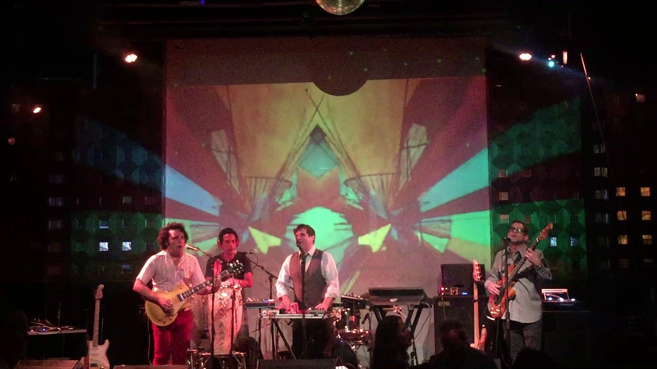 Dream of the Bell Flower camera iphone 8 plus apk