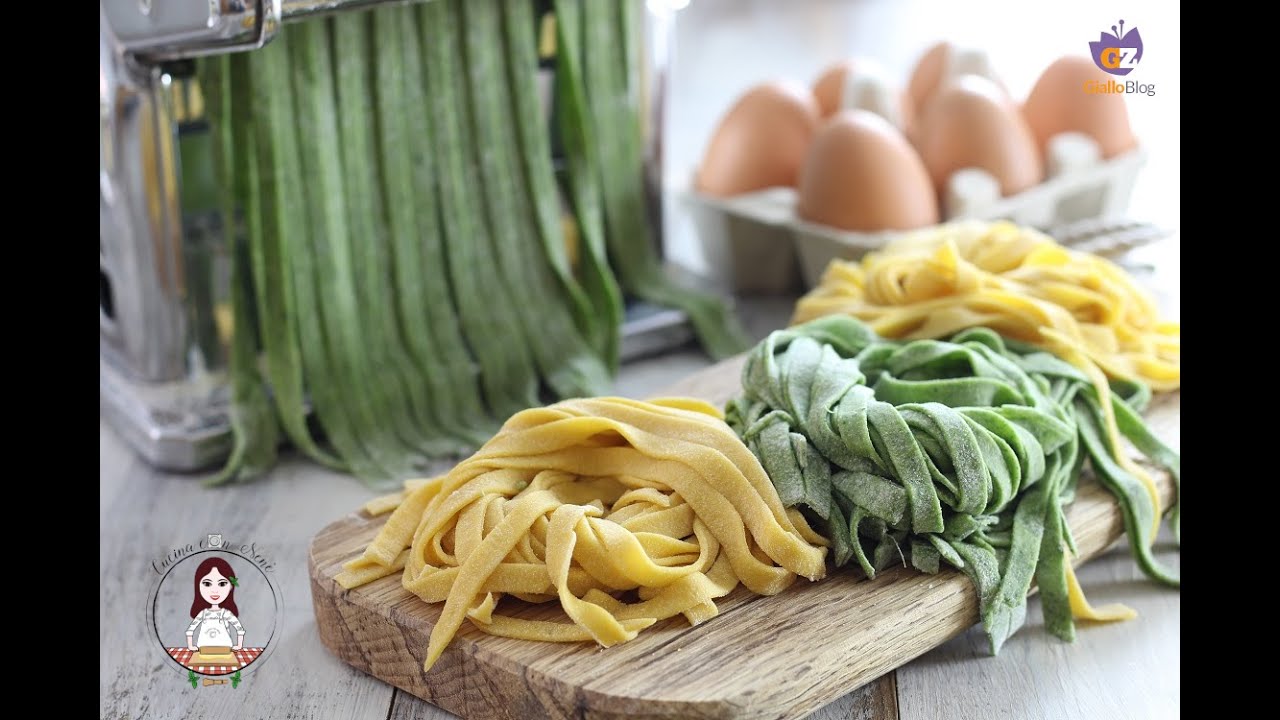 Tagliatelle paglia e fieno