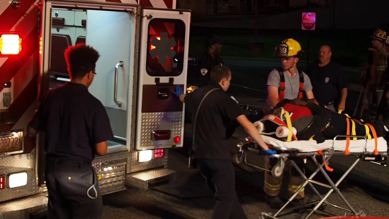 Man Injured In North Charlotte 2-Car Accident