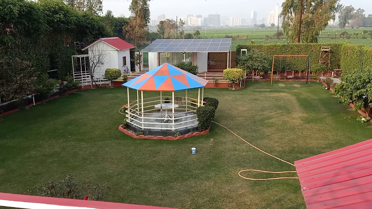 Green beauty farm house