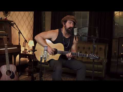 Filippe Dias - Black Waterside (Traditional/Bert Jansch)