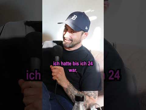 Noch mehr Geständnisse gibt's in der aktuellen Folge unseres Podcasts "Awkward Brunch"!