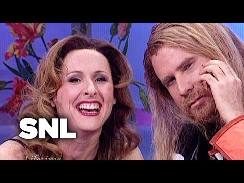 Veronica & Co.: Runway Fashion Talk - Saturday Night Live