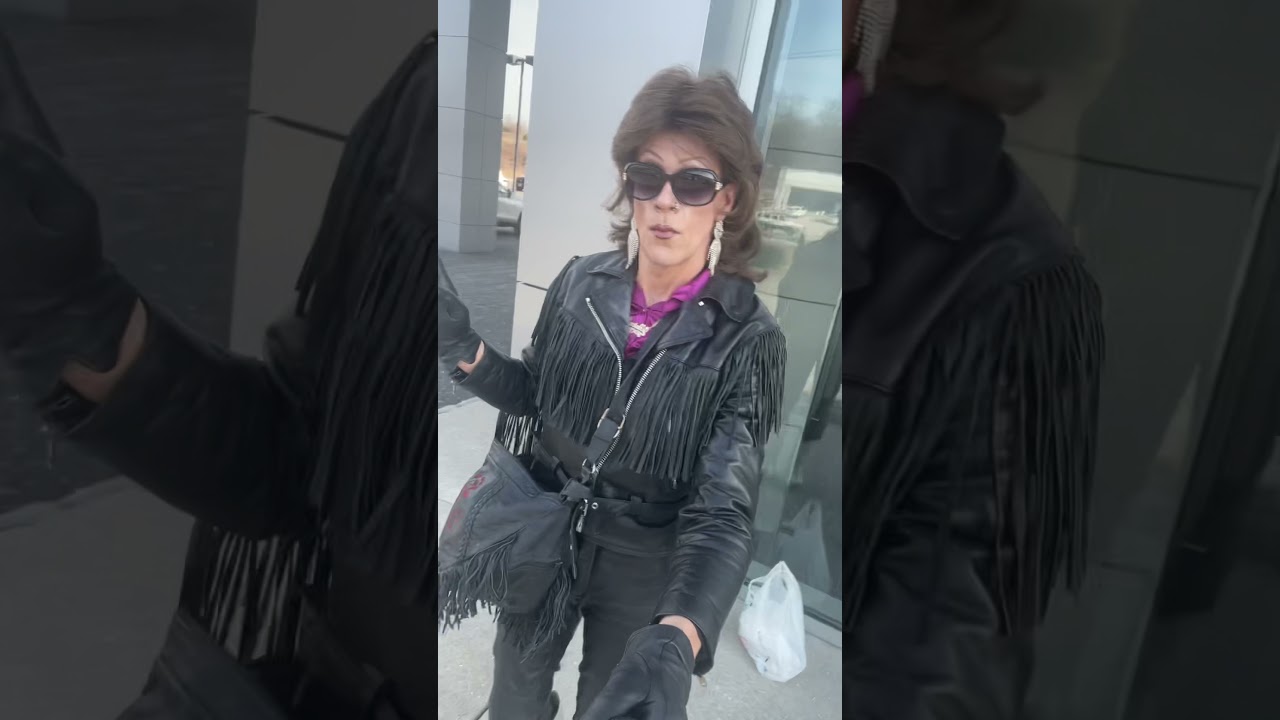 Black Leather T-Lady Has A More 120