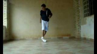 Jhonatan aprendendo rebolation
