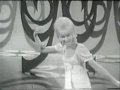 Dusty Springfield ~ Wishin' and hopin'